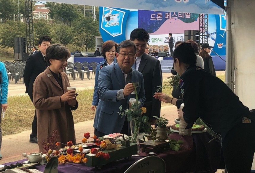 5ab9239ef7d3dc84d8615d6aee9a6b33_1539674