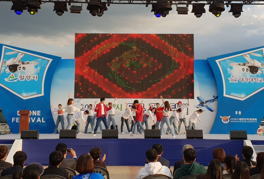 5ab9239ef7d3dc84d8615d6aee9a6b33_1539674